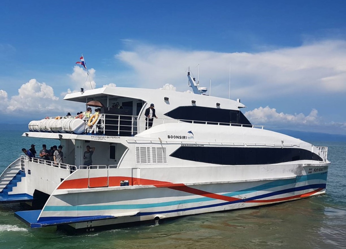 boonsiri high speed catamaran