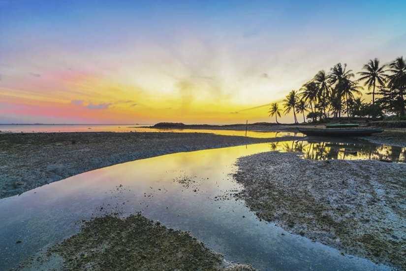 Viovio Beach — Galang Island